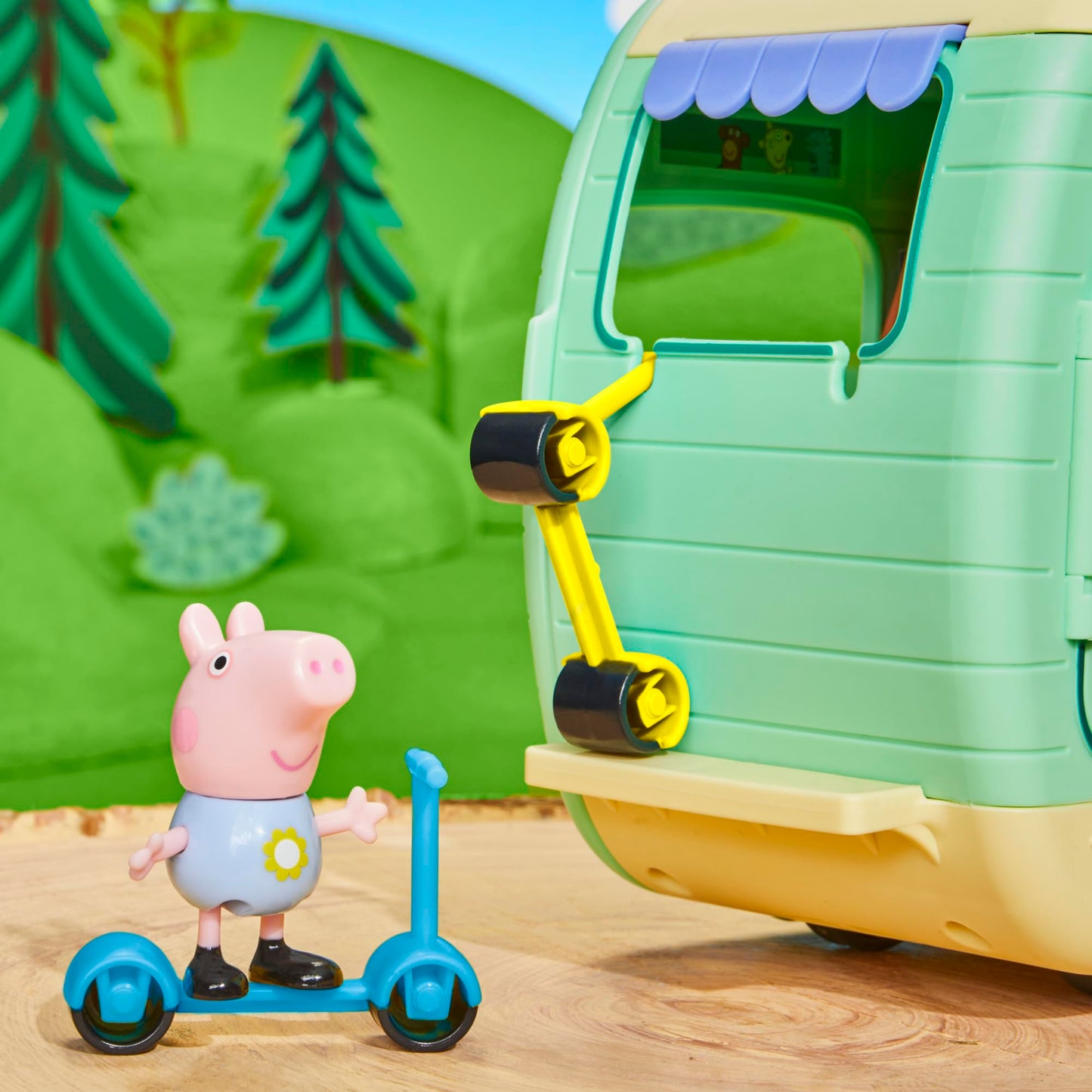 Peppa Pig Peppa's Caravan Playset, Pink