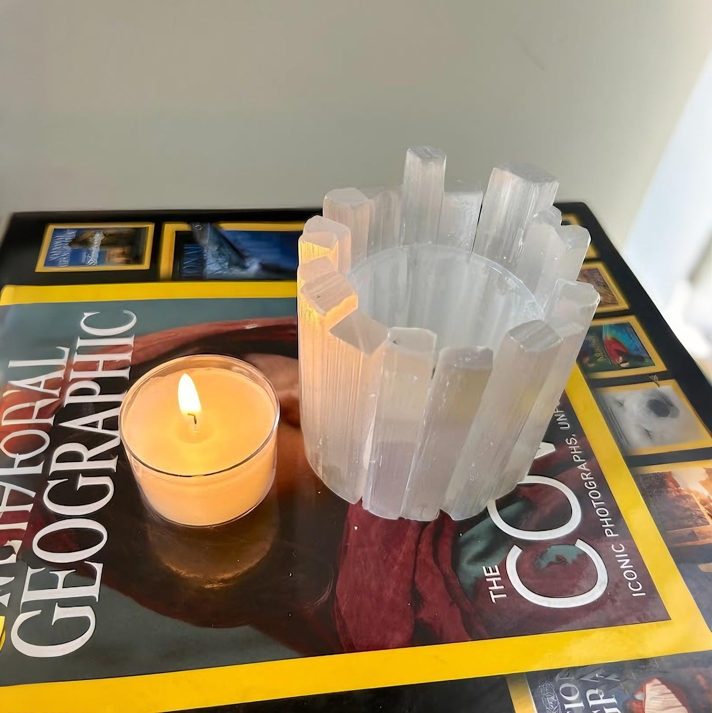 Selenite Tea Light Holder, Natural Selenite Crystal Candle Holders with Different Shapes, for Home Decor, Meditation, Yoga, Reiki, Gifts (Round Irregular Cup)