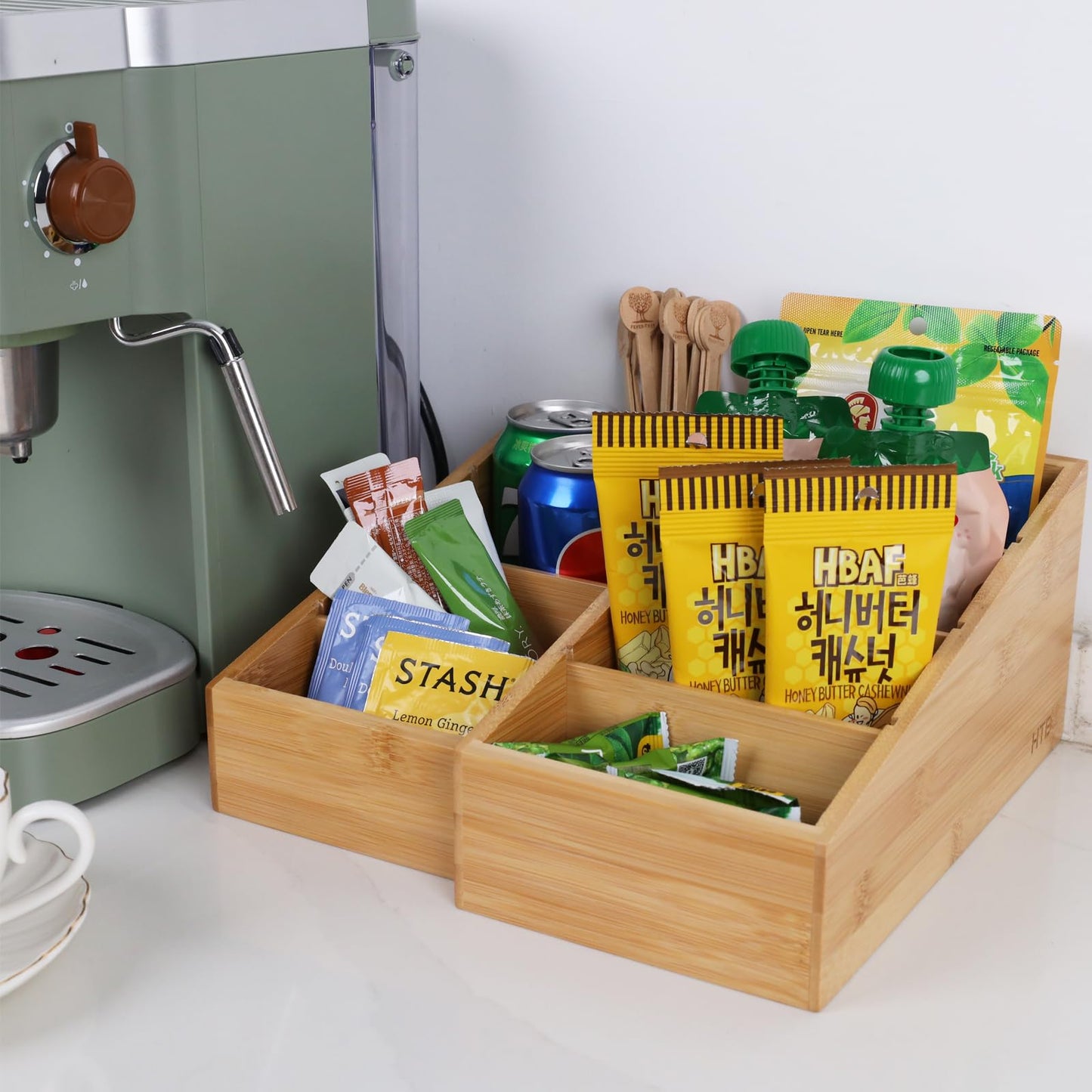 HTB Salt and Pepper Cellar Set With Holder & 2pcs Snack Organizer