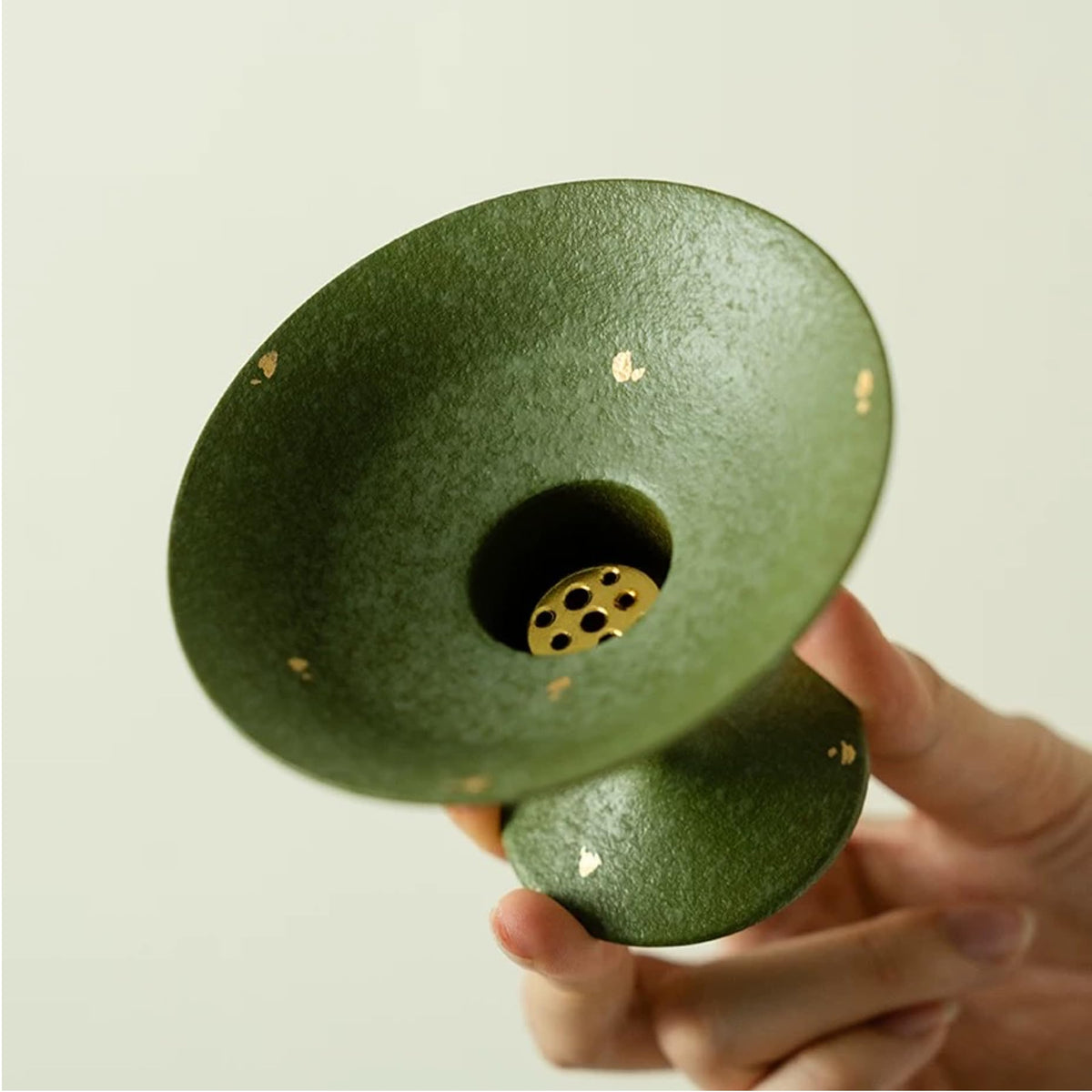 Hermit Life Incense Stick Holder with Fresh Lime-Green Glaze, Ceramic Incense Burner with Ash Catcher, Candlestick Holder for Table Décor (Round Rim)