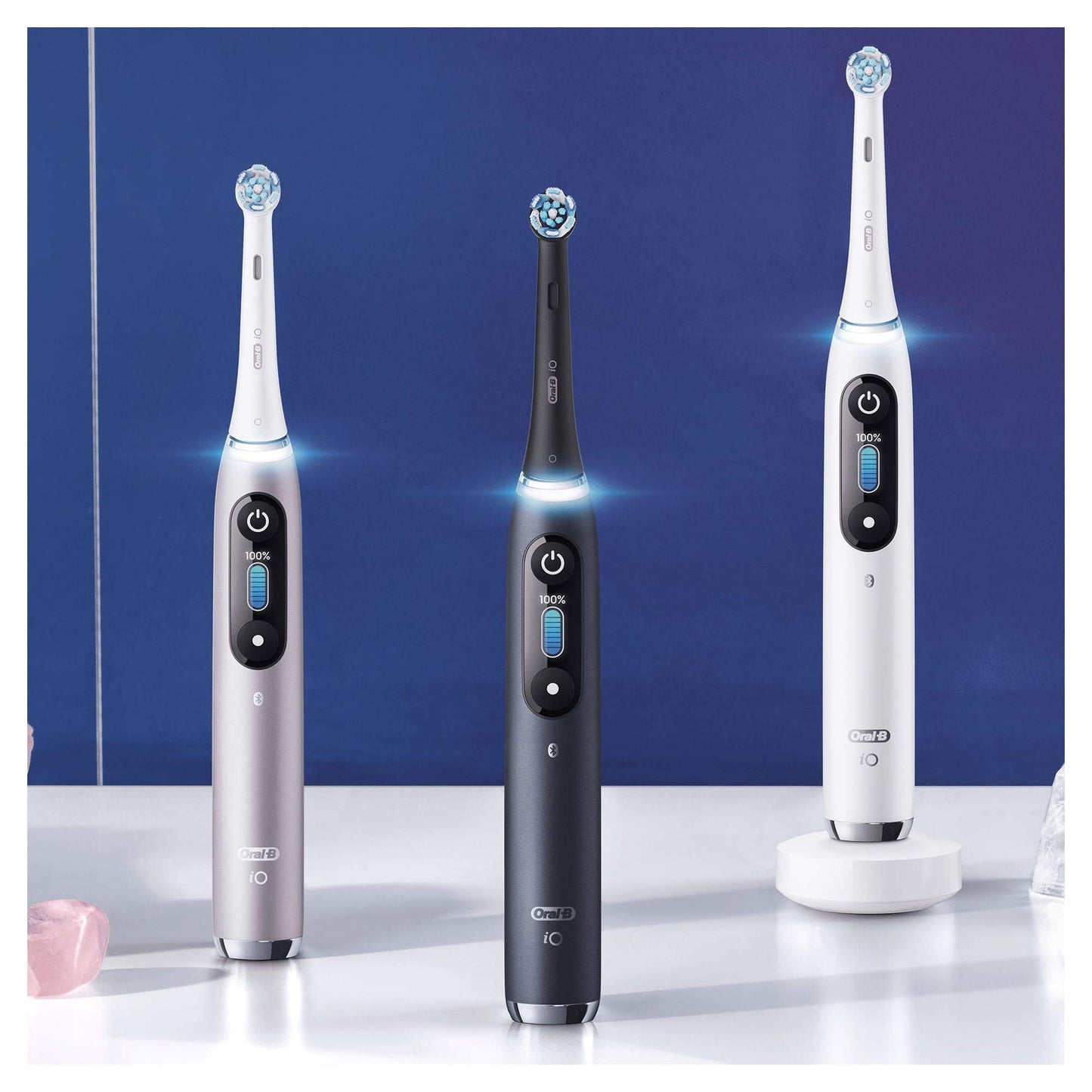 Oral-B iO Series 9 Electric Toothbrush, 7 Cleaning Modes for Dental Care, Magnetic Technology, 3D Tooth Surface Analysis, Colour Display, Charging Travel Case, Gift for Man/Woman, White Alabaster
