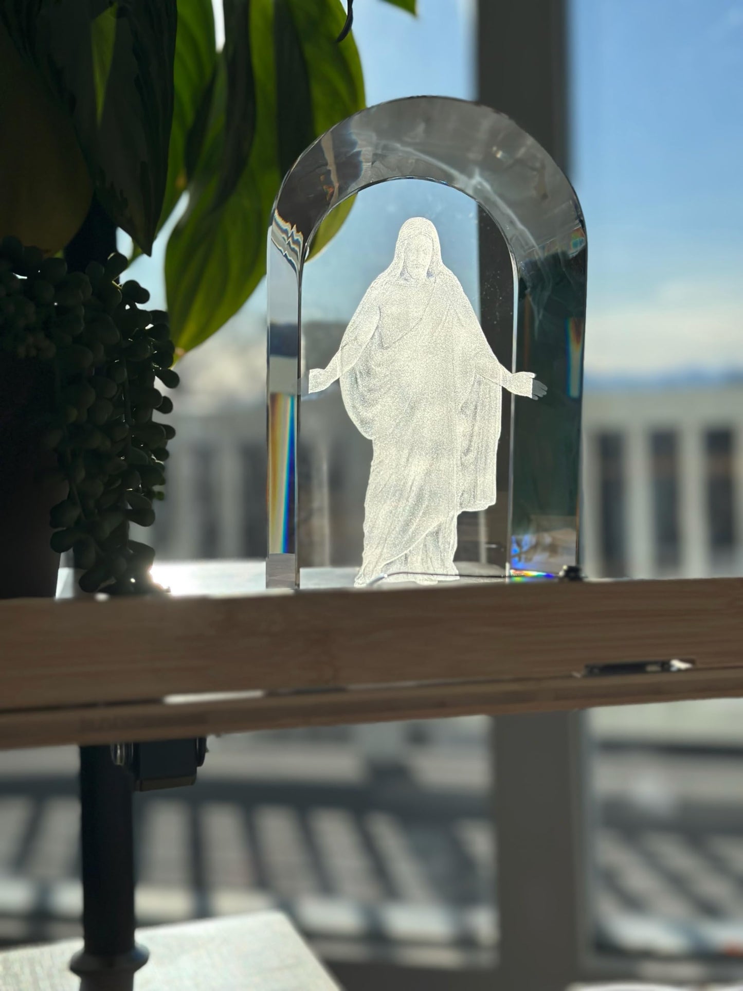 Crystal Christus 3D Laser Engraved Statue Mini