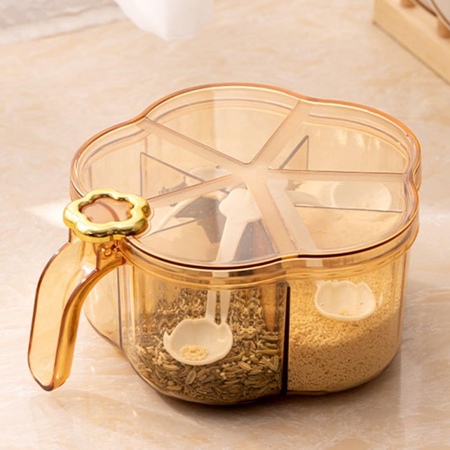 Tomotato Seasoning Box with Spoon, 5 Compartments Transparent Seasoning Storage Container with Handle Lid Condiment Spice Pots for Salt Sugar Pepper