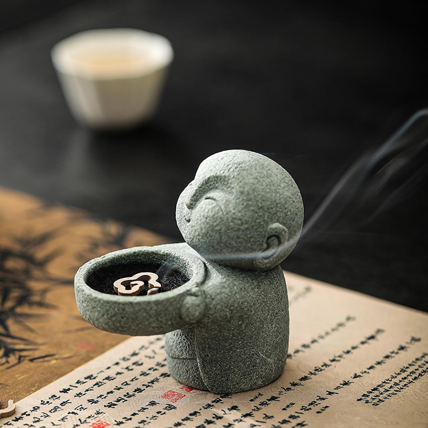 ZKSYLSM Sandstone Buddha Statue Candle & Incense Cone Holder, Small Jizo Figurine for Home Decor, Tiny Buddha Zen Monk Tealight Holder for Desk, Shelf or Nightstand, 3.5" H Mini Stone Decor Gift