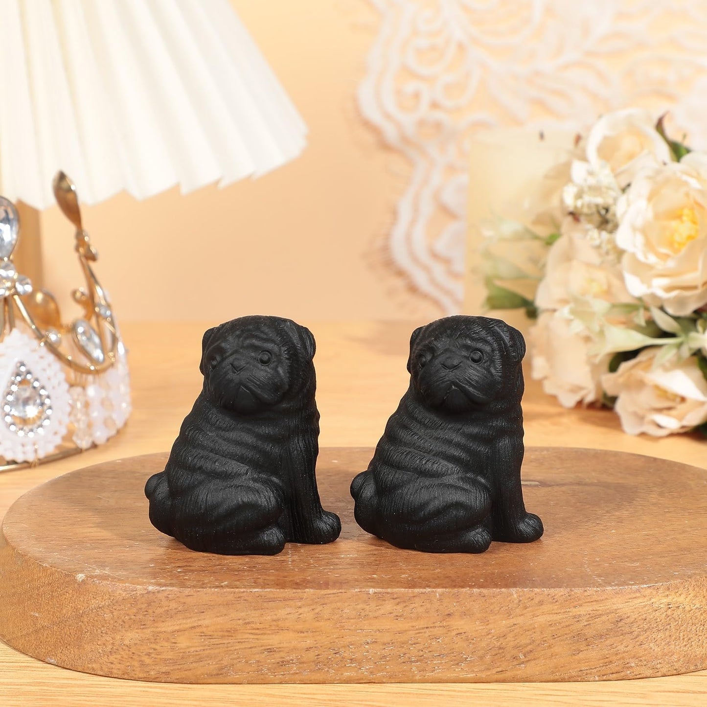 Sportmusies Natural Black Obsidian Stone Pug Dog Figurine Decoration for Home Office, Hand-Carved Crystal Puppy Dog Animal Statue