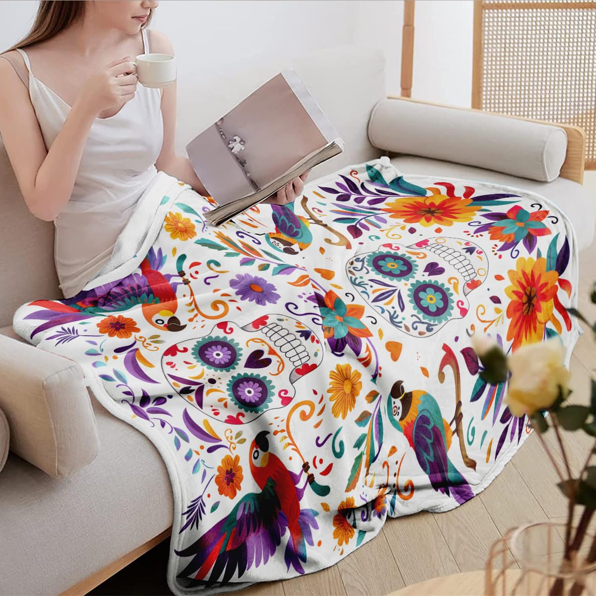 YWZDS Sugar Skull Fleece Blanket, Day of The Dead Design with Parrots and Flowers, Colorful Mexican Folk Art Theme, Halloween Blankets Fuzzy Gifts for Sofa Couch Bedroom (30 x 40 inch)