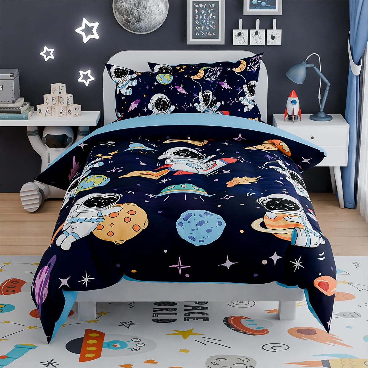 SANDJEST Astronaut Bedding Sets for Boys, Ultra Soft Microfiber Comforter Set with 3-Pieces, Comforters Sets for Kids Children Boy Bedroom Decor