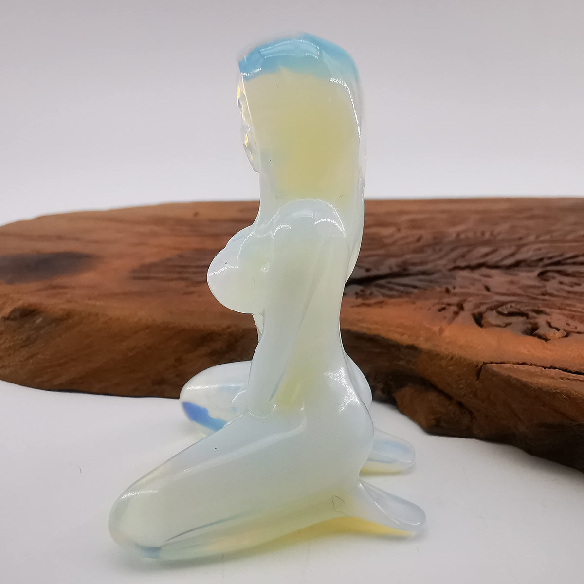 NsmjodStone Natural Opal Hand Carved Female Model,Crystal Quartz Kneeling Female Model Carving,Reiki Healing Crystal,Home Decor,Crystal Gift 1PC