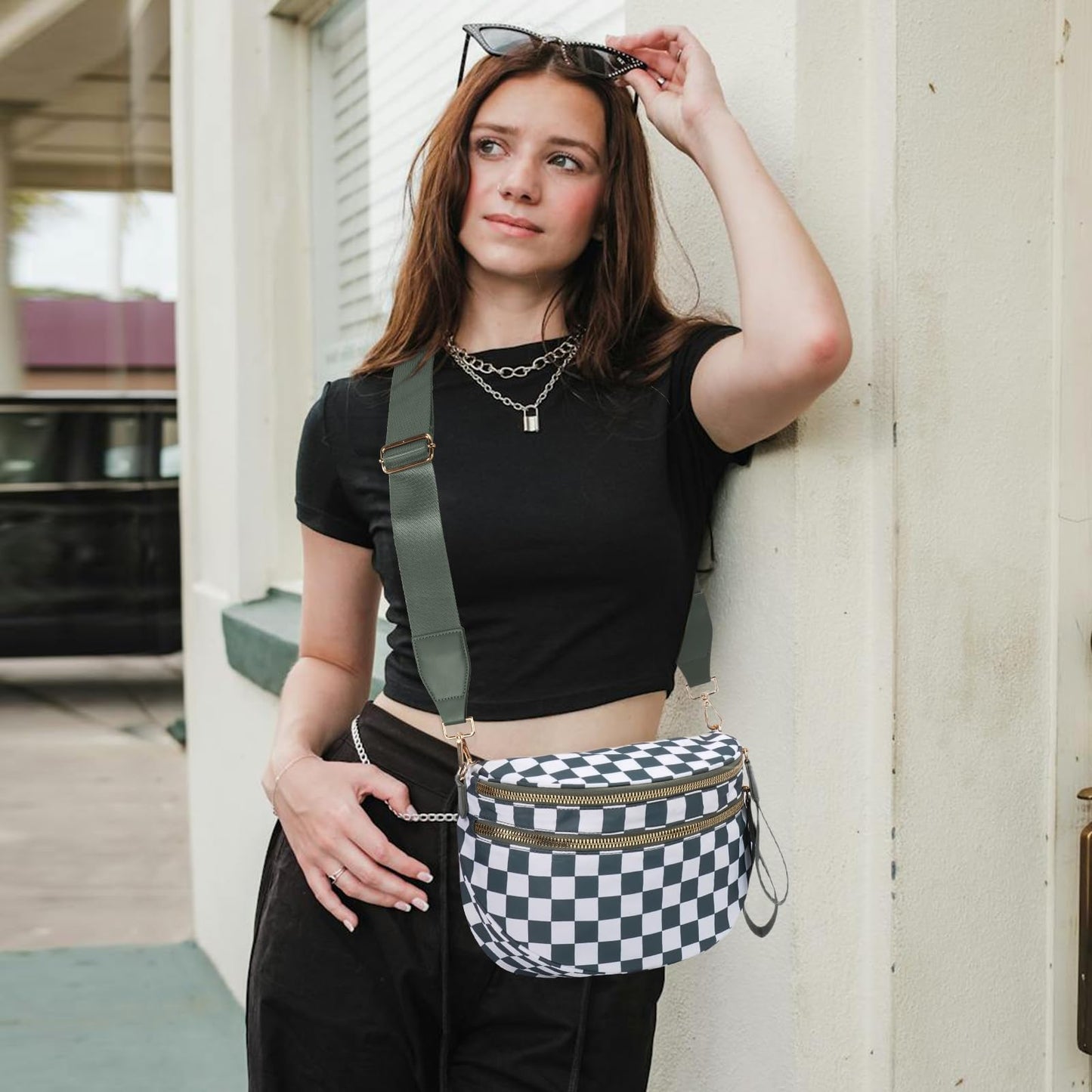 Nylon Crossbody Bags Bum Bag for Women Large Sling Bag Purse with Adjustable Strap（Black）