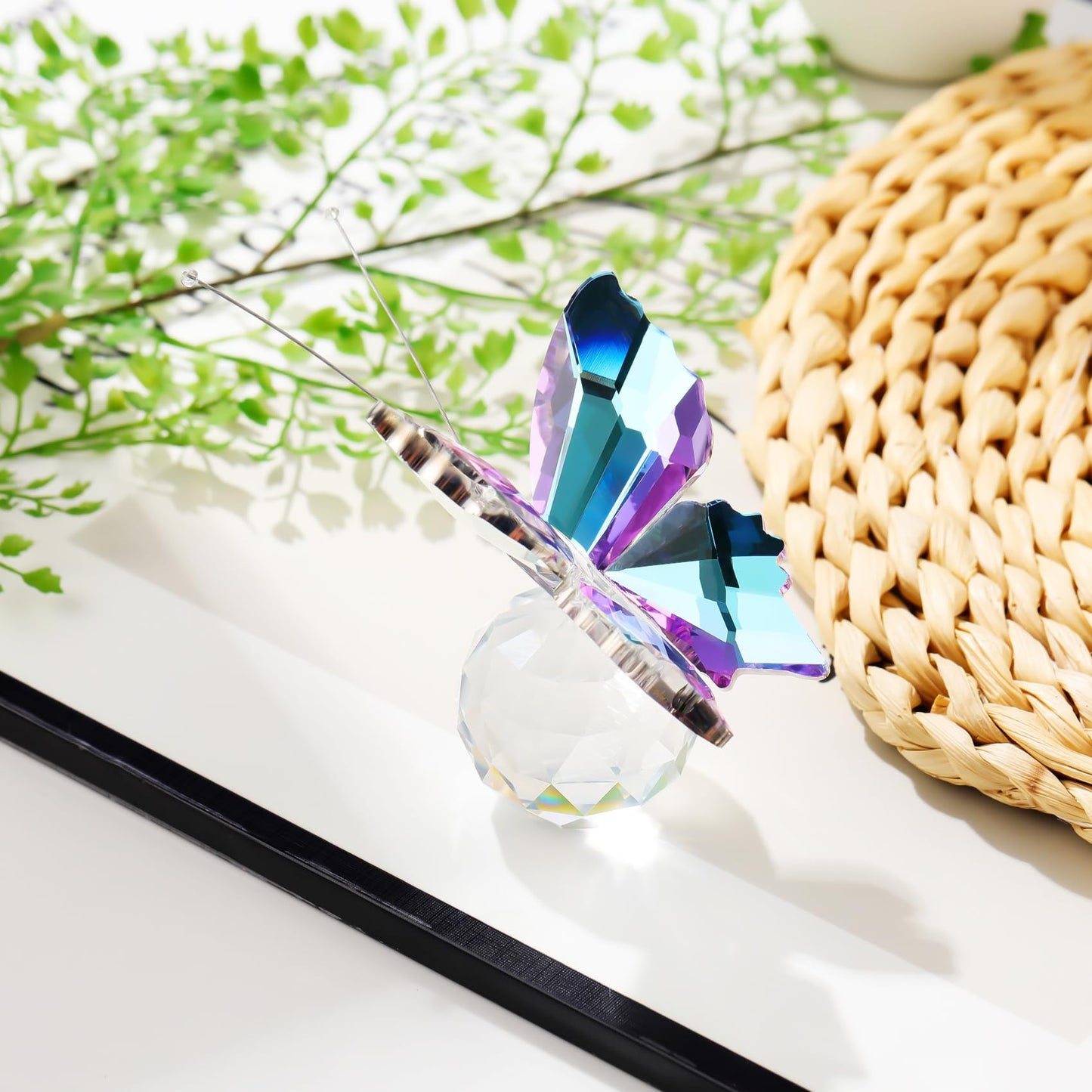 YWHL Light Purple Crystal Butterfly Figurine Decor, Glass Butterfly Gifts for Women with Base, Animal Collectible Statue Ornament for Home Office