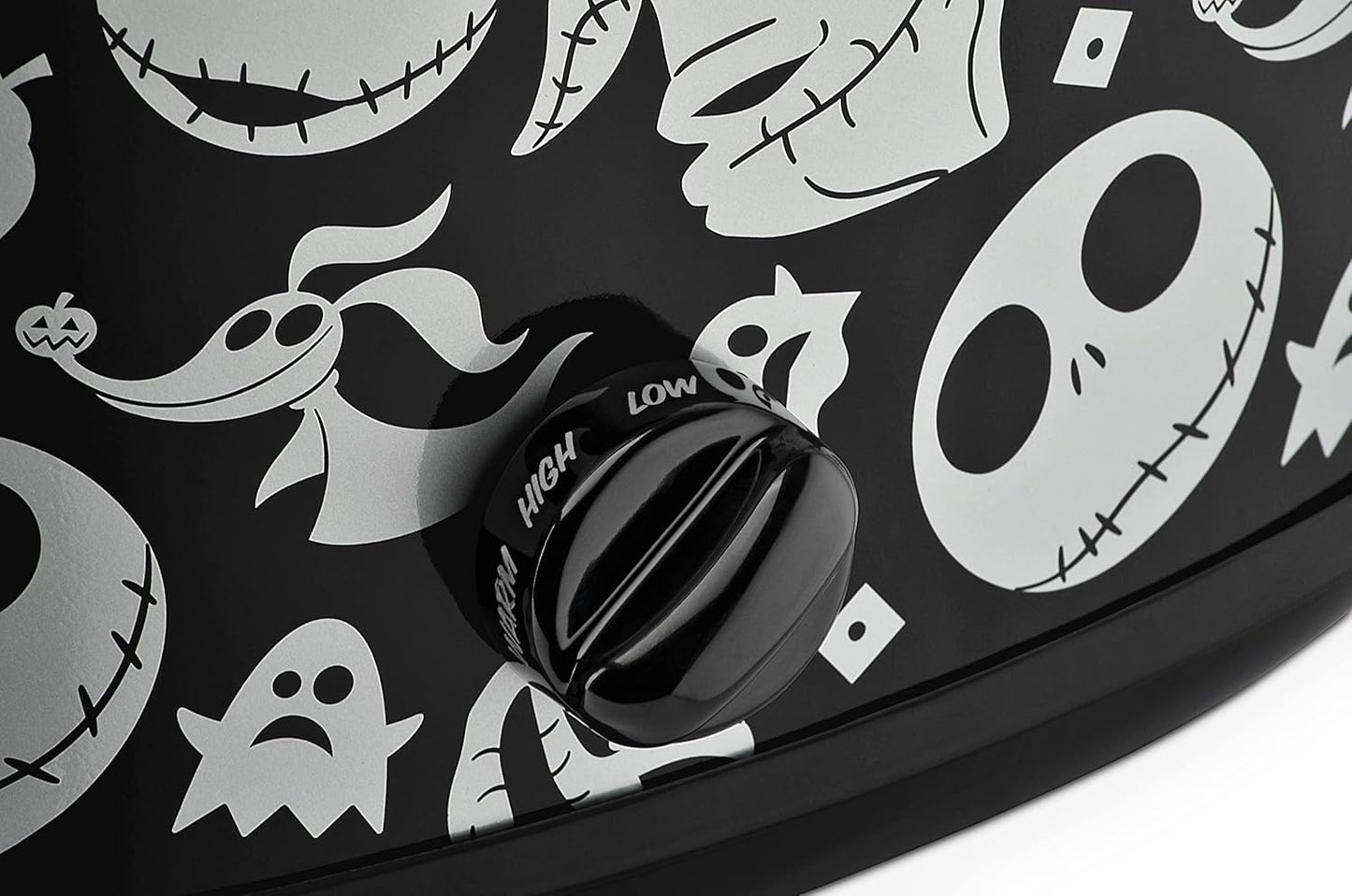 Disney The Nightmare Before Christmas Slow Cooker by Select Brands - 7-Quart Kitchen Appliance - Removable & Dishwasher-Safe Stoneware Crock - Tempered Glass Lid