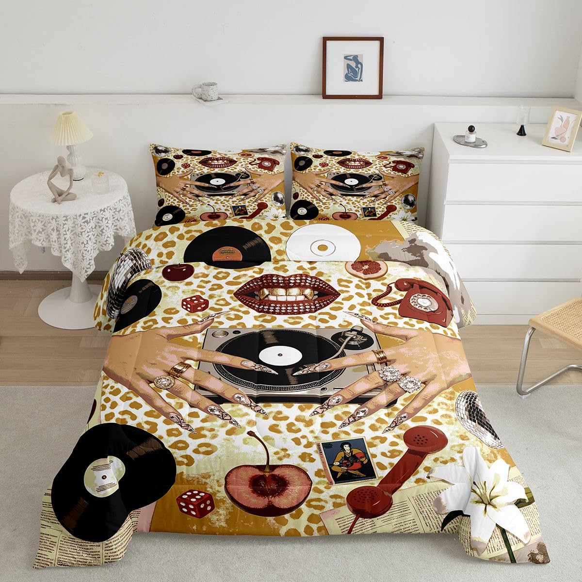 Music Vinyl Record Down Comforter Queen Size,Trendy Black Woman Bedding Sets 3Pcs for Kids Teens Woman Men Room Decor,Leopard Cheetah Pattern Quilted Duvet Retro Coquette Bedspread,2 Pillowcases