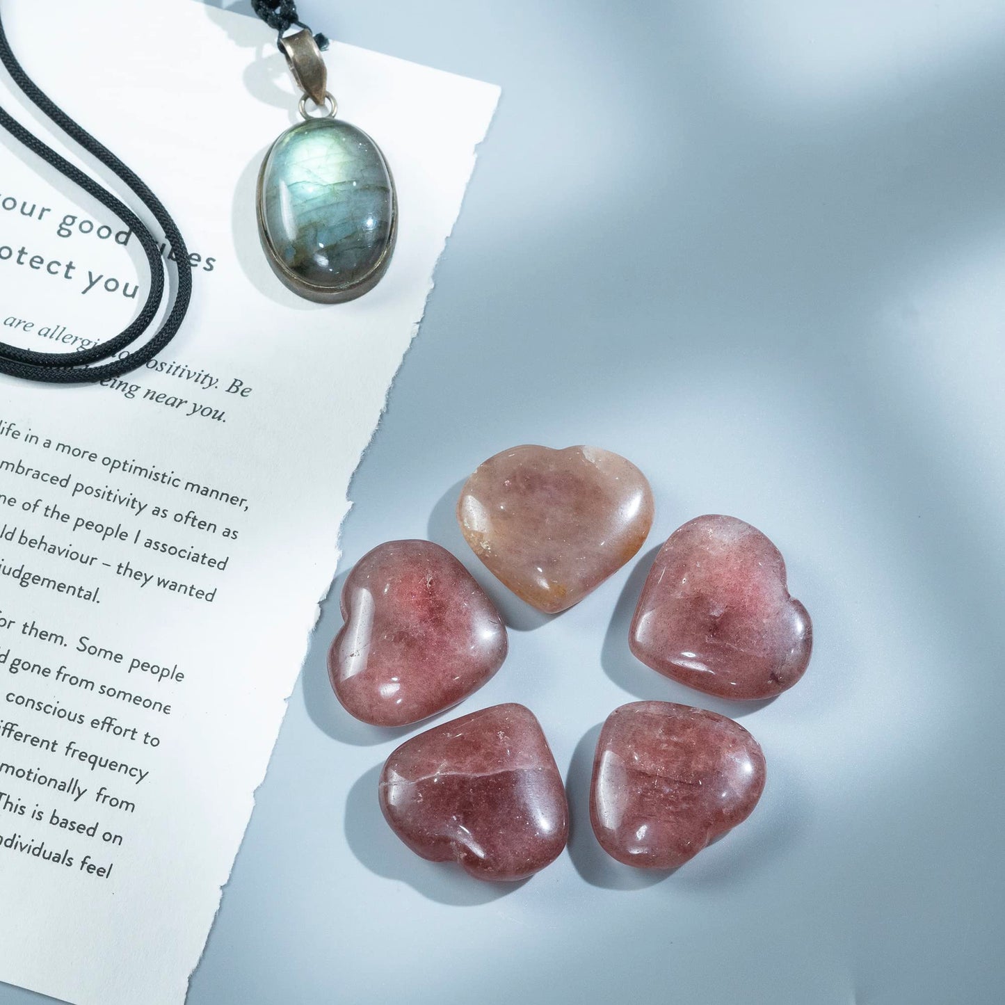 Crocon 5 Pcs Strawberry Quartz Heart stone 25mm Mini Heart Shape gemstone Puff Stones Set 400+ Carats Pocket Crystal Healing Tumble Collection Palm Worry Stone Good Luck Meditation Gift Home Decor