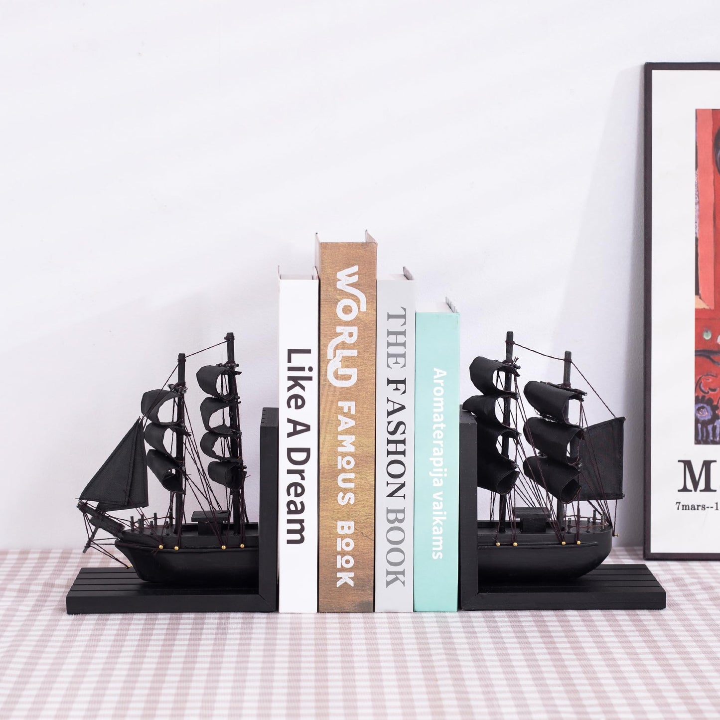 NAUTIMALL Wooden Ship bookends The Black Pearl Pirate 10" Prebuilt Caribbean Coastal Sailboat Decor Nautical Gift for Enthusiasts