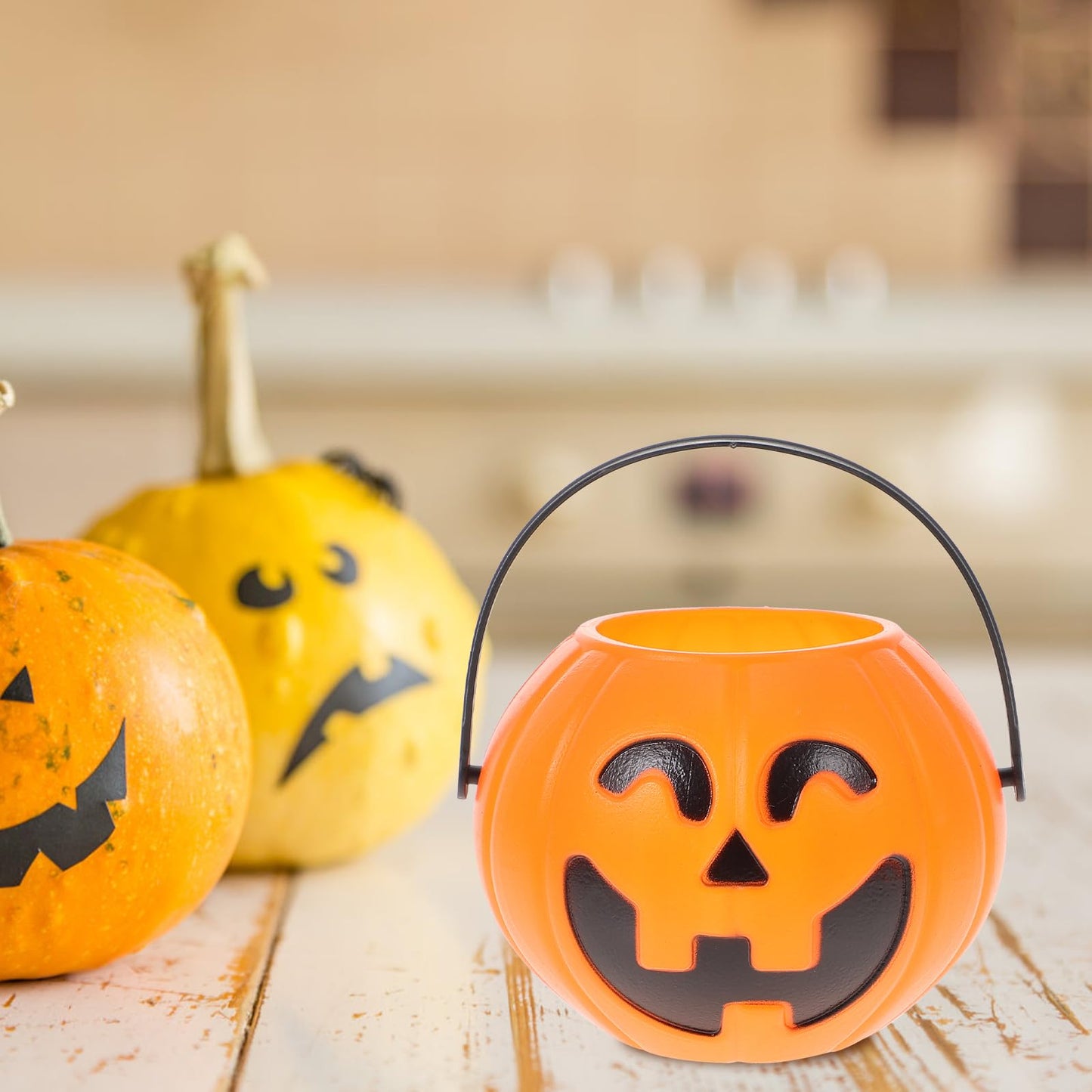 LUOEM 10pcs Mini Halloween Pumpkin Candy Bucket Little Plastic Pumpkin Bucket Children Trick or Treat Bags for Party Favors Table Decoration Props 3.34 x 2.16 x 1.77 Inch (Orange)