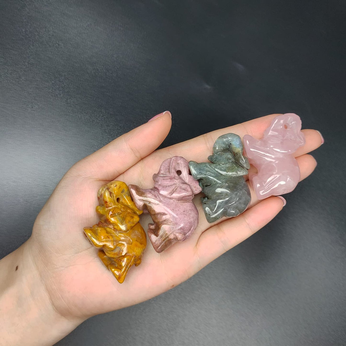 Wemeki Gemstone Elephant Figurines Mix 6PCS, Hand Carved Statue Healing Crystal Guardian Stones for Home Decorations 1.5''