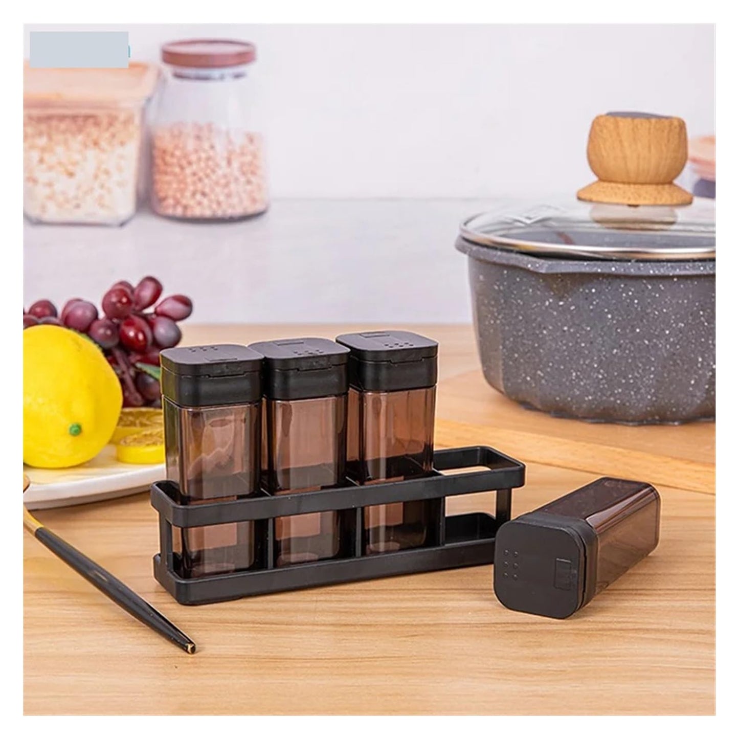 Four-Grid Barbecue Spice Bottle Set, Household Salt Pepper Jar Kitchen Sealed Seasoning Container Organizer(Coffee 1Pcs)