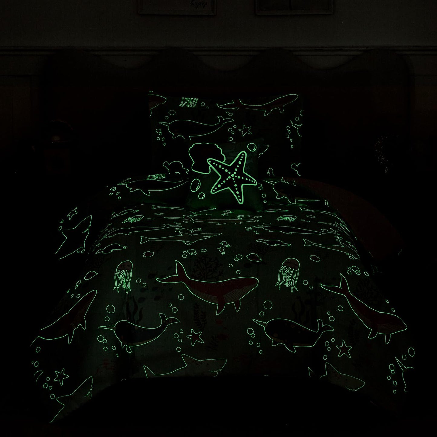 Wink Deer Twin Comforter Set for Girls-3 Pieces Ocean Animals Glow in the Dark Twin Bedding Sets for Kids,1 Comforter,1 Sham and 1 Decor Pillow
