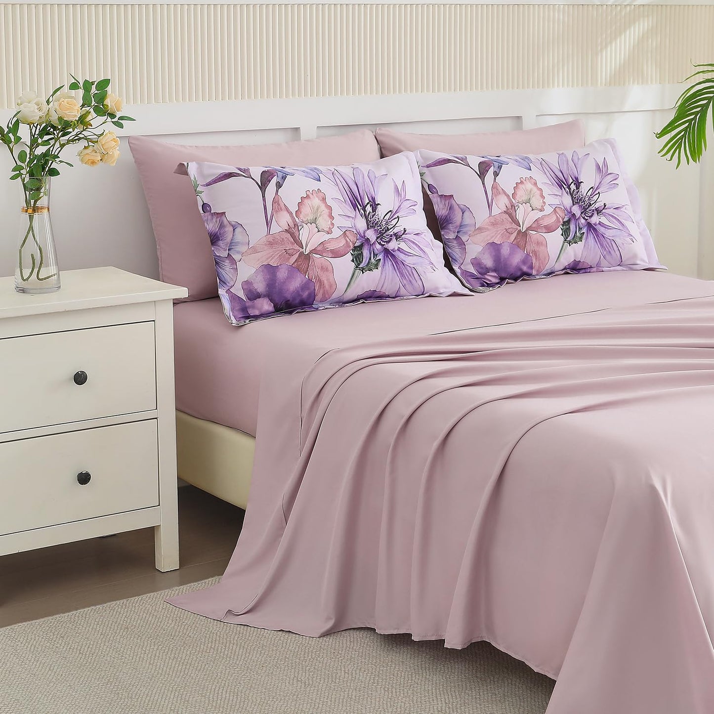 Yogeneg Queen Comforter Set 7 Piece Bed in a Bag,Elegant Floral Botanical Pattern Purple Bedding Set,Soft Microfiber Comforter with Sheet Set,All Season Bed Set(Purple Floral,Queen)