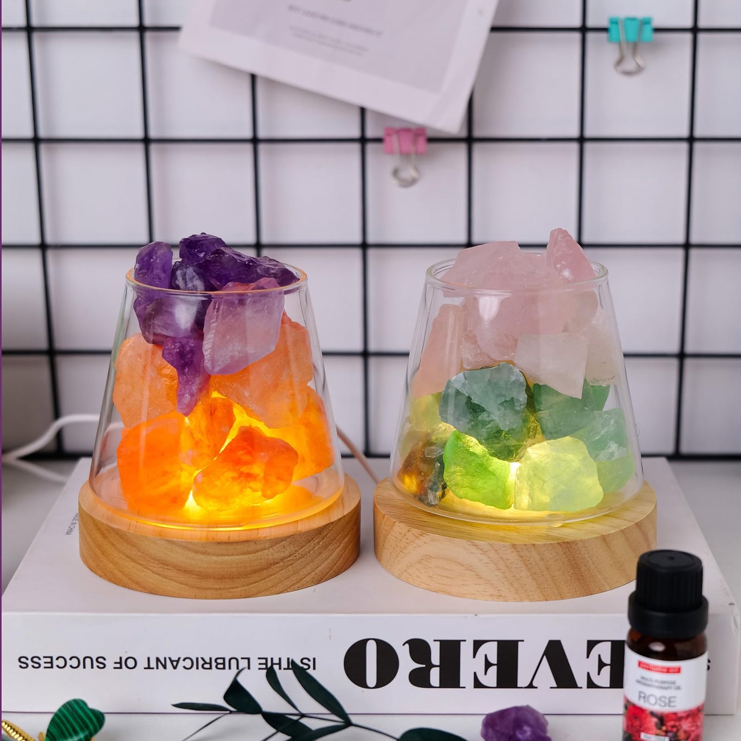 Runyangshi Healing Crystal Night Light Natural Himalayan Salt & Amethyst Raw Stones Aroma Diffuser USB Powered 3 Colour Adjustable Bedside Lamp for Bedroom Living Room Yoga Meditation Home Decor Gift