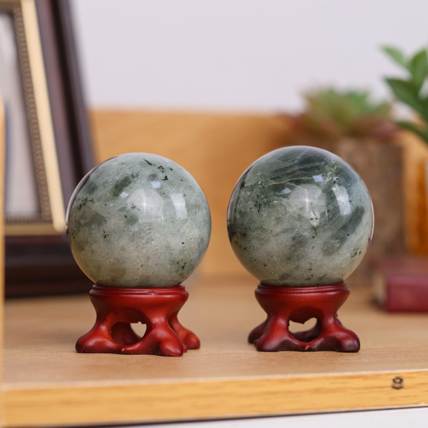 Nupuyai Natural Moonstone Crystal Ball with Resin Stand, Healing Crystal Sphere for Home Decor 1.61"-1.97"(41mm-50mm)