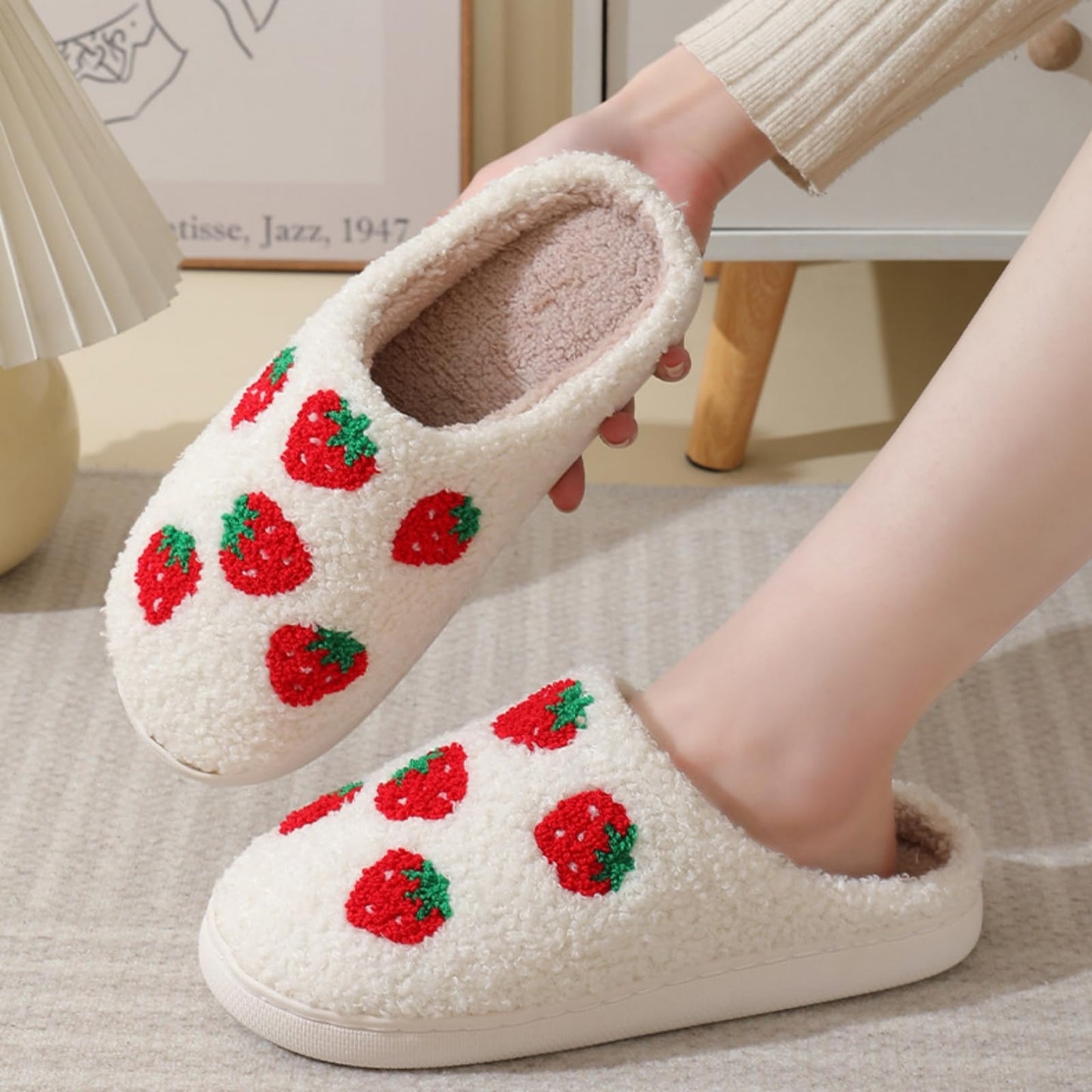 FAYUEKEY Women's Fuzzy Fruit Series Strawberry Slippers (Red Strawberry, Adult, Women, 9, Numeric Range, US Footwear Size System, 10, Medium)