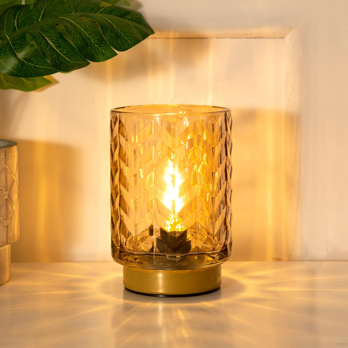 LUSHARBOR Battery Operated Lamp with Timer, Small Decorative Table Lamp Ambient, Glass Cordless Lamps Bedside Battery Powered Lamp for Bookshelf, Entryway Wave Design-Amber