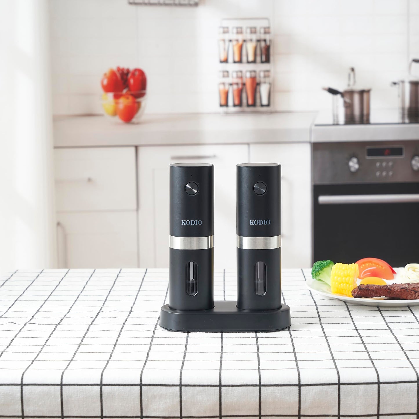 Electric Salt and Pepper Grinder Set, Rechargeable Base, Automatic Salt & Pepper Mill Refillable with USB Cables, Salt and Pepper Shakers, LED Light, One Hand Operation, 2 Adjustable Coarseness Mills