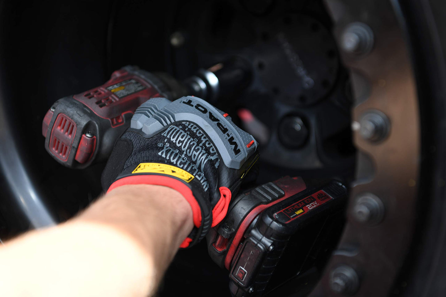 Mechanix Wear - M-Pact Work Gloves (Large, Black/Red)