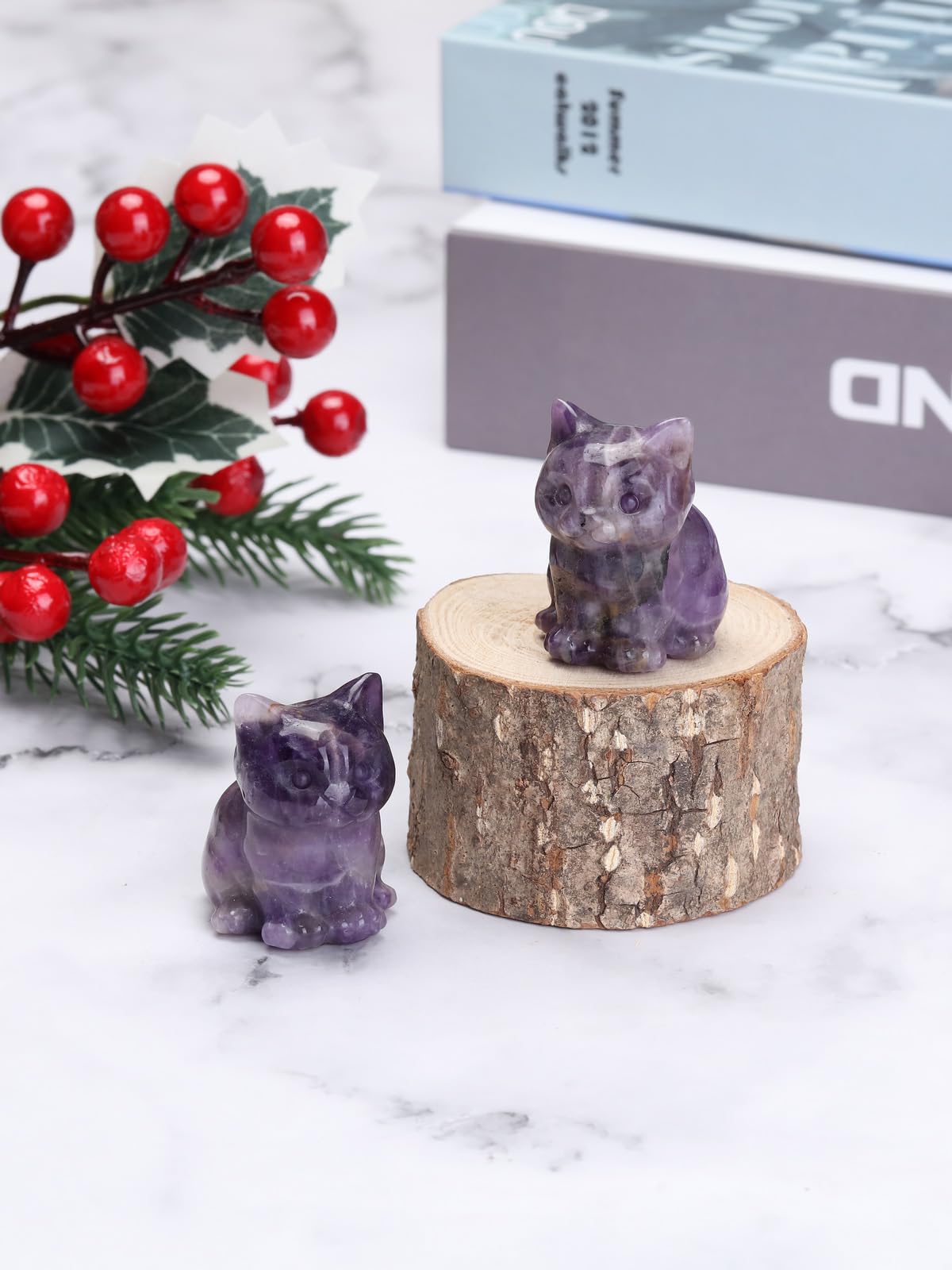 CrystalTears Amethyst Crystal Cat Figurine Carved Healing Crystal Gemstone Cat Lucky Cute Stone Cat Statue Ornament for Home Office Desk Meditation Decor Mini Cat Gifts for Cat Lover Christmas
