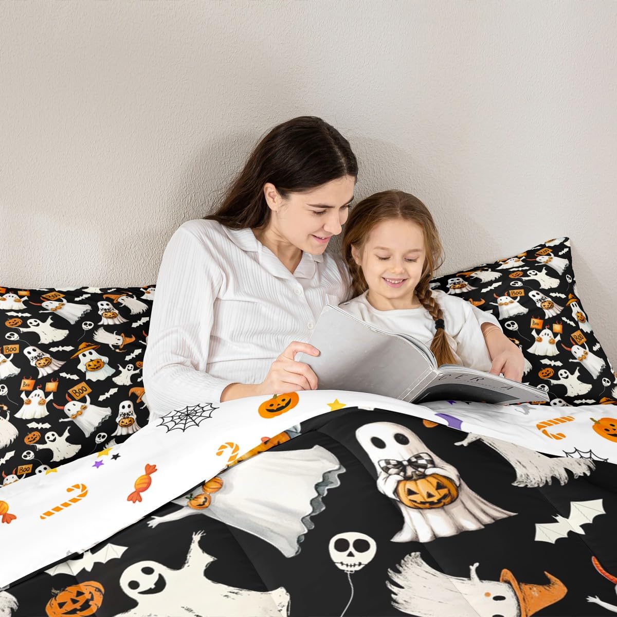 Homewish Happy Halloween Comforter Set Spooky Witch Hat Ghost Comforter Queen Size Gothic Pumpkin Bats Bedding Set for Kids Adult Bedroom Decor Fashion Black Quilt Duvet,3 Pcs with 2 Pillowcase