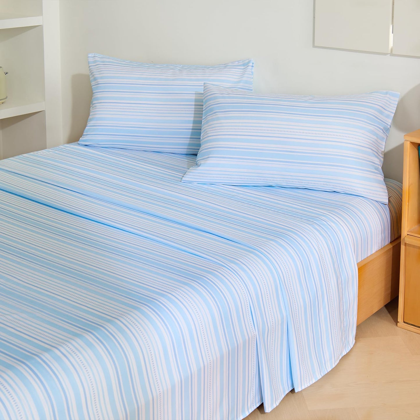 MCO 4Pieces Striped Sheets Set, Breathable King Sheet Set with 16" Deep Pocket,Modern & Luxury, Brushed Microfiber Bedding Set(King, Blue)