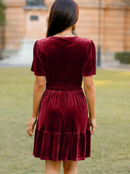 Simplee Cocktail Velvet Red Dress Women Christmas HOCO Flowy Short Sleeve Mini Dress V Neck A Line Ruffle Hem Tiered Bridesmaid Short Swing Dress with Pockets (Burgundy M)