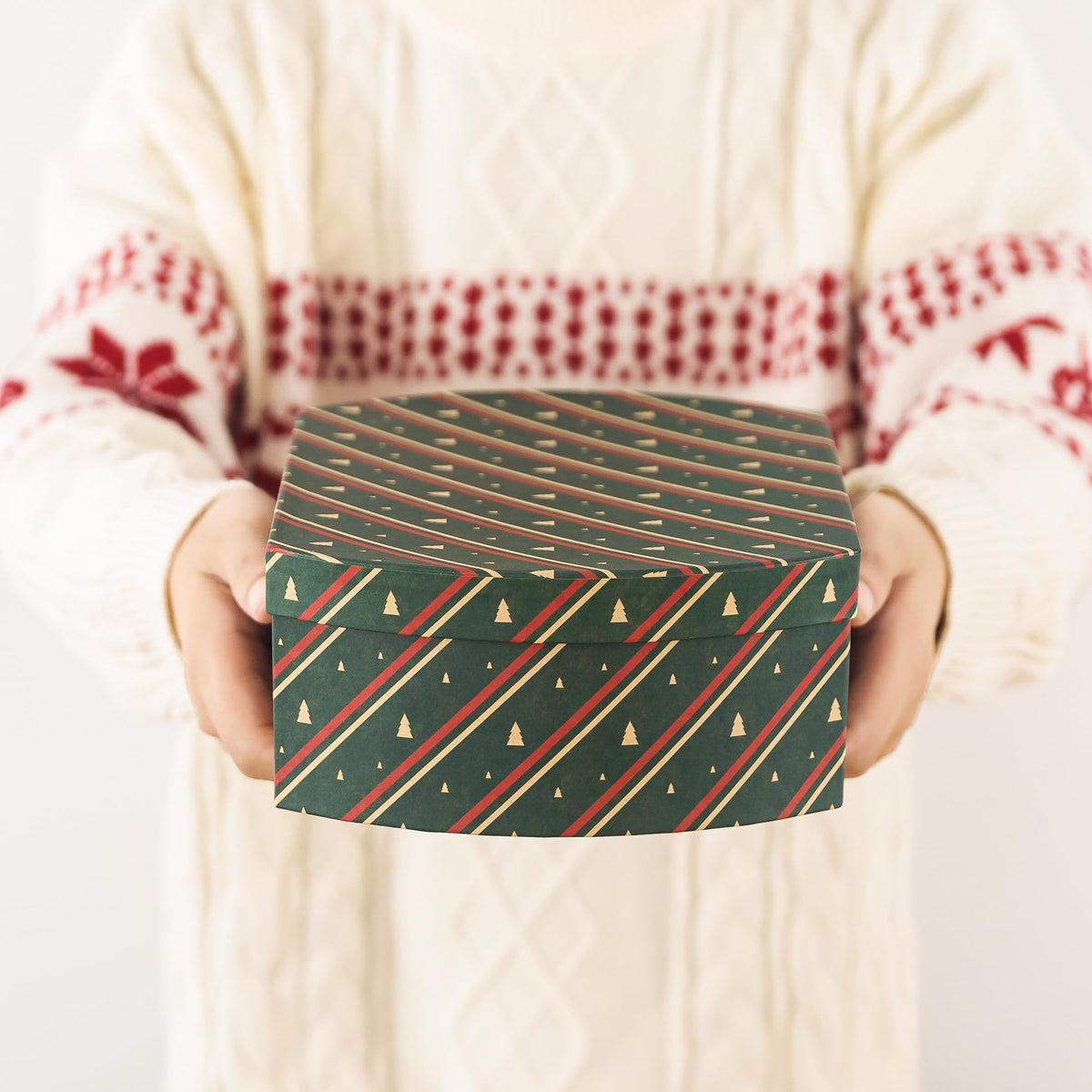 Soul & Lane Christmas Gift Boxes with Lids, Set of 3 Retro Kraft Holiday Decorative Boxes, Nesting Cardboard Festive Storage for Presents and Décor