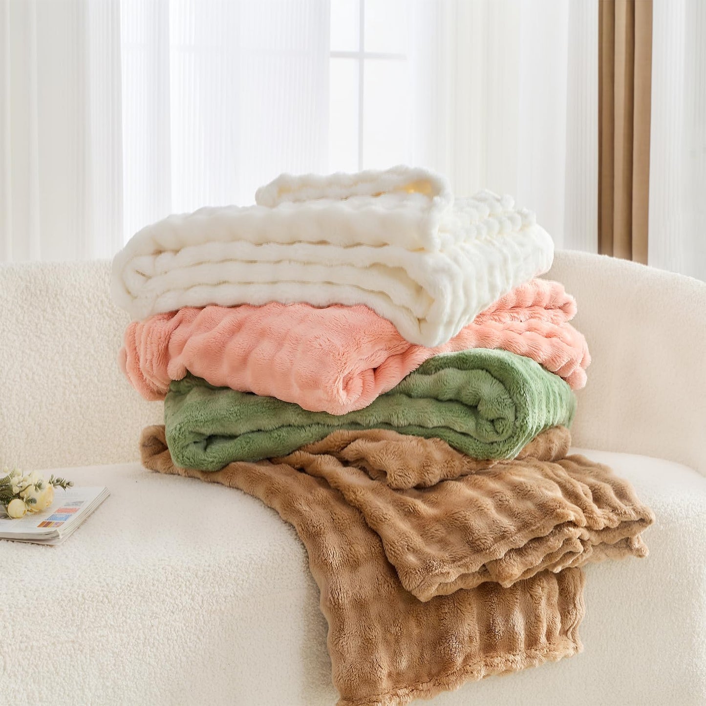 3D Bubble Plush Blanket Textured Fleece Throw Soft Warm Cozy Blanket Couch Bed Throw Snow White 50x60 Inches