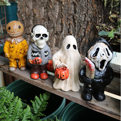 Horror Movie Garden Statue, 10pcs Horror Movie Garden Gnomes Killer Set, Nightmare on Elm Street Murderers Michael Myers Freddy Jason Halloween Zombie Gnome Resin Figurines for Halloween Decor