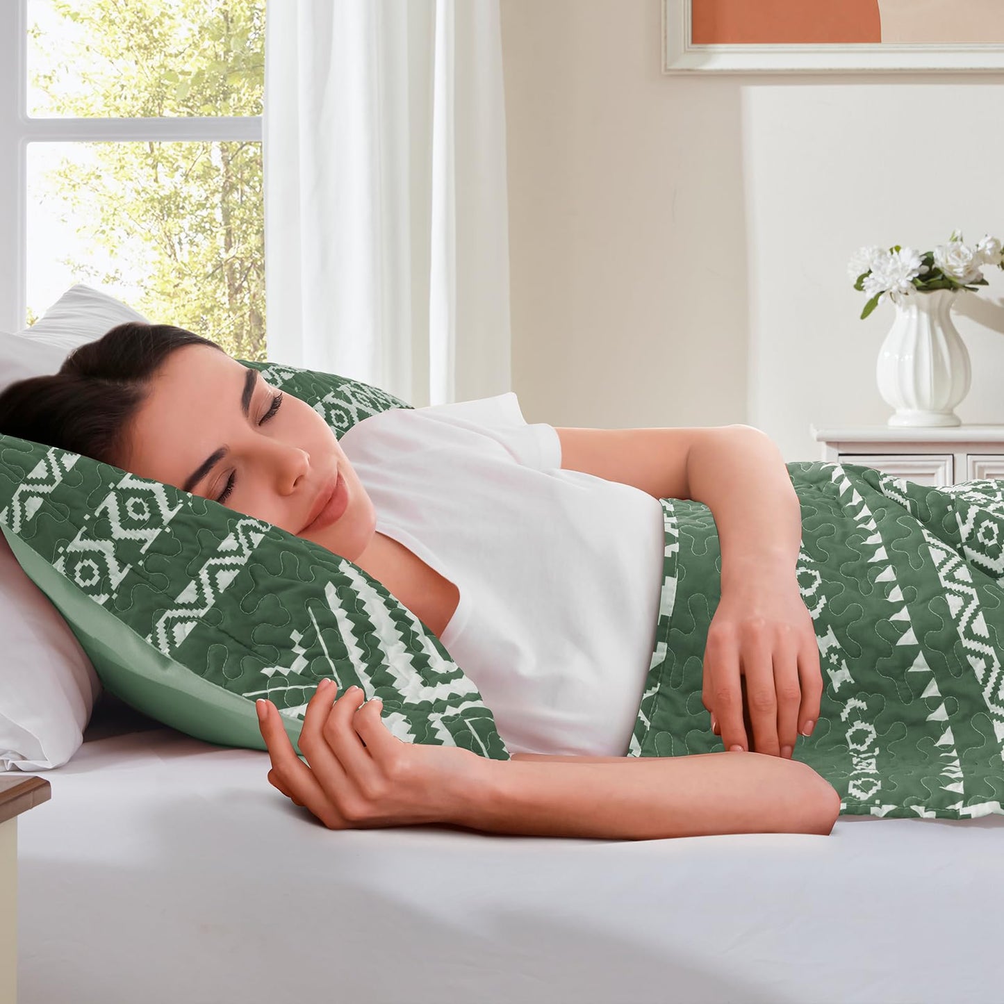 LEAONME 3 Pieces Full Queen Size Olive Green Quilt Set with Checkered Pattern Lightweight Oversized Bedspread 90''x98'' Soft Coverlet Warm Bed Cover for All Seasons (1 Quilt, 2 Pillow Shams)