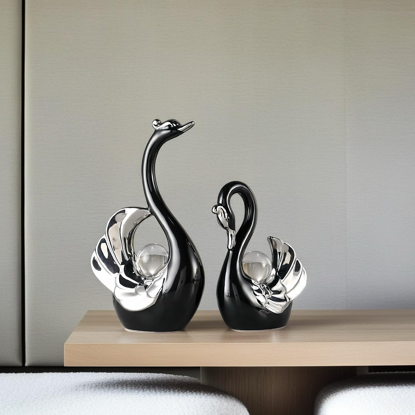 XINDAM A Pair of Swan Figurines Swans Statue with Crystal Ball Model Home Office Display Decorative Craft Living Room Decor (Black)