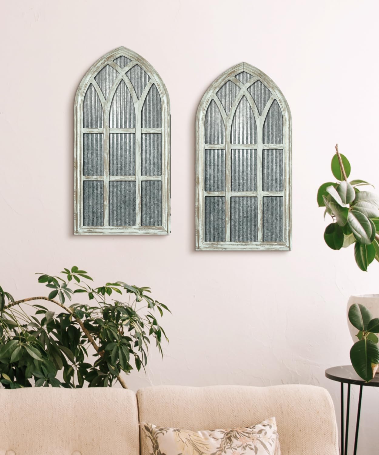 Putuo Decor Weathered White Gothic Arch Window Wall Decor, Rustic Cathedral Frame for Farmhouse Living Room Hallway