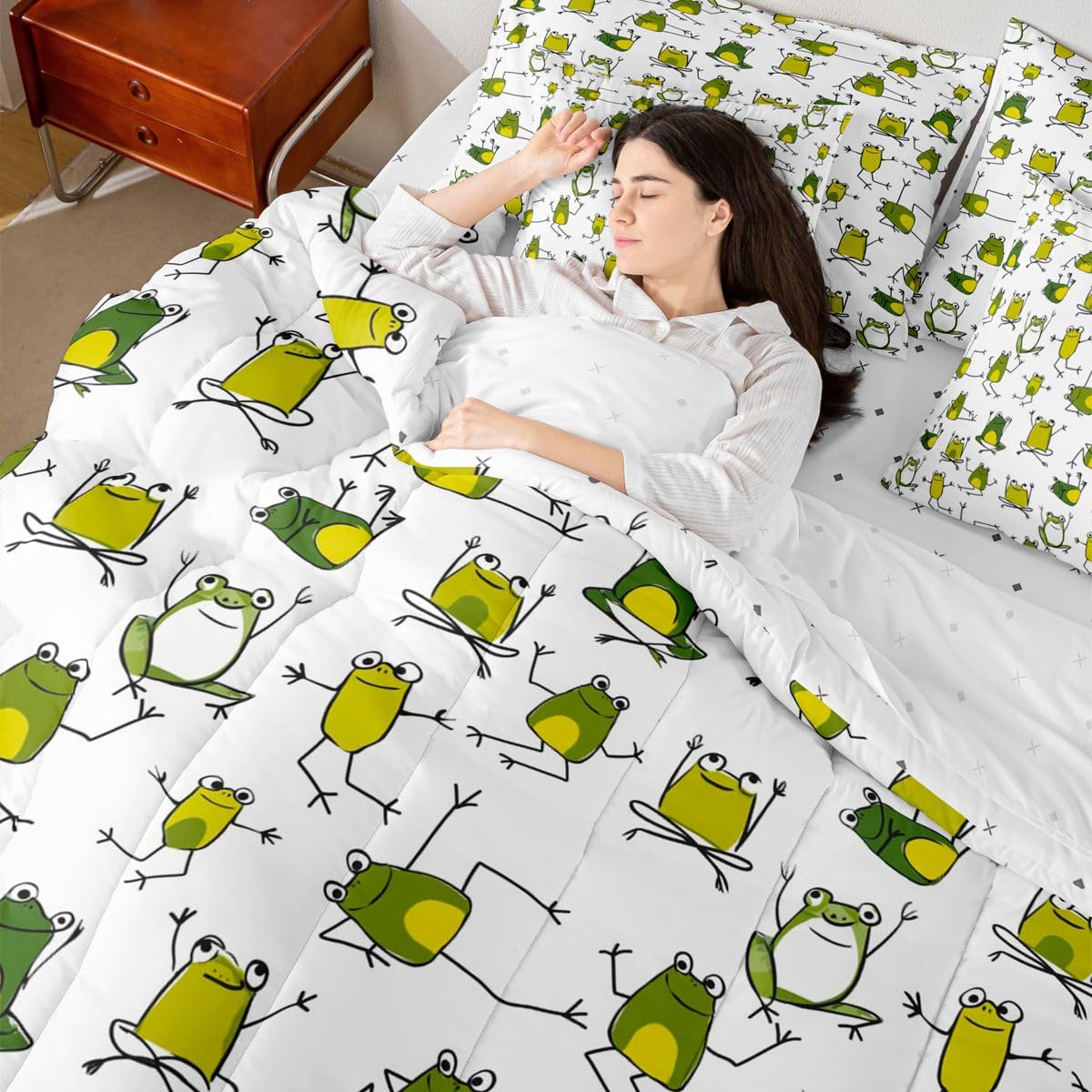 Erosebridal Green Frog Bed in a Bag Queen Comforter Set 7-Piece | Funny Frog Bedding Sets Cartoon Wild Animals Comforter and Sheet Set, Cute Reptile Lovely Wildlife Room Decor