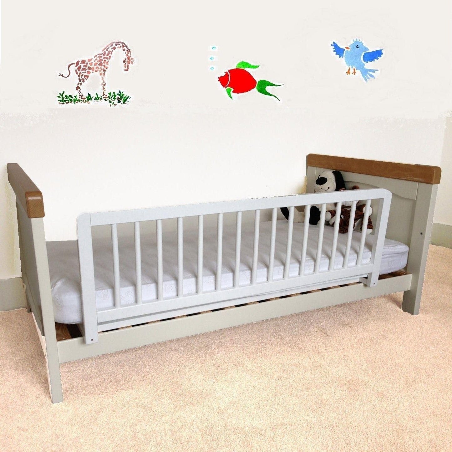 Safetots Wooden Bed Guard, White, 38cm High x 110cm Wide, Toddler Bedrail for Safety, Secure Child Bed Rail, Pre-Assembled, Easy Installation
