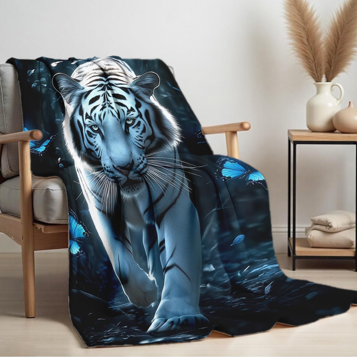 HUNXIAOJ White Tiger Print Flannel Blanket - Forest Wildlife Throw for Bed Couch Decor Wild Animal Queen Size Bedding Gifts for Tiger Lovers (49"x59")