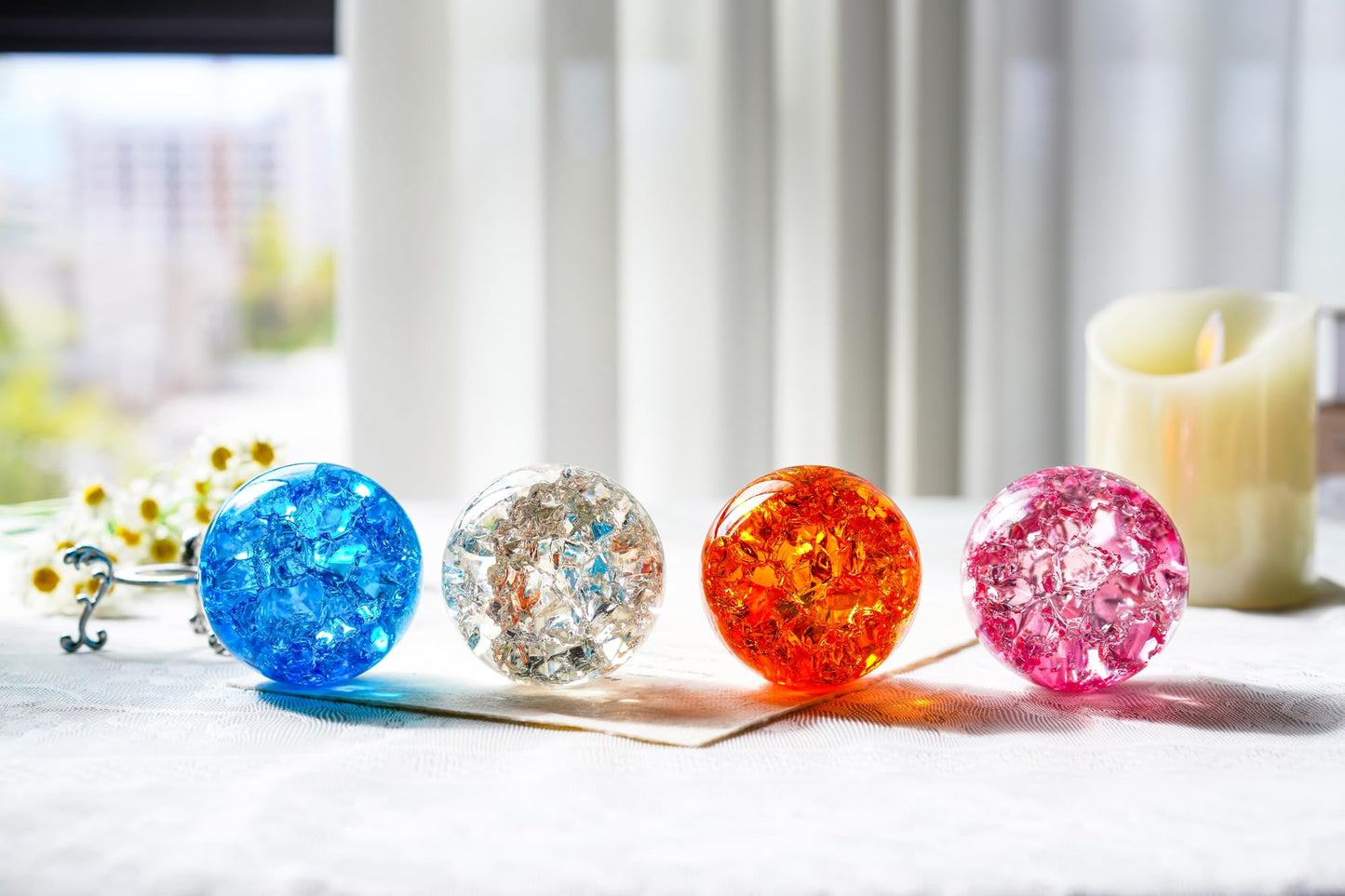 kanpura 2.3inch Amber Ice Cracked Ball Crystal Ball Fengshui Paperweight Glass Ball for Christmas Home Fish Tank Accessories Rockery Decor
