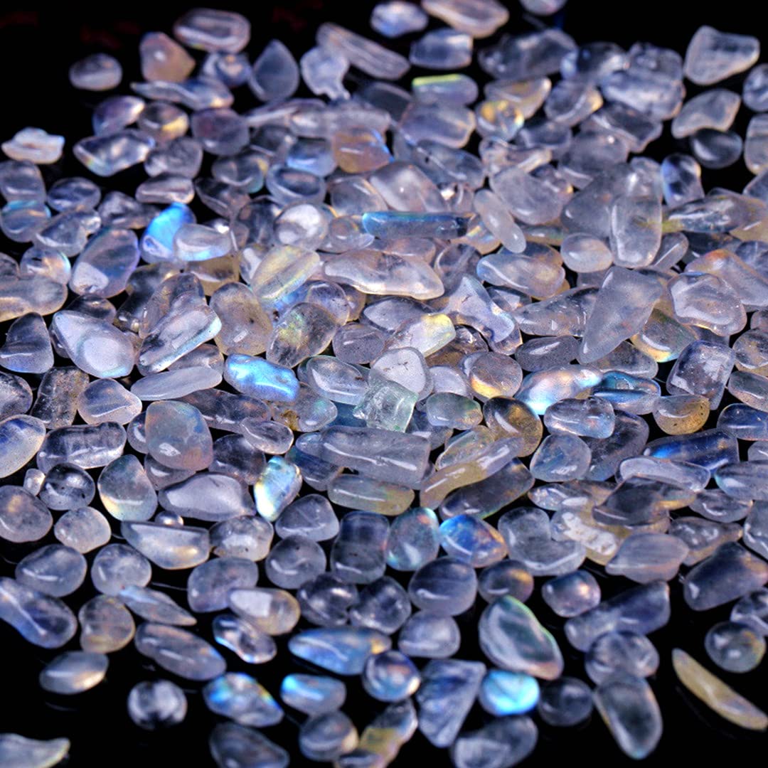 IMALY Grey Moonstone Tumbled Chips Stone Polished Crushed Healing Crystal Quartz Pieces Irregular Shaped Stones for Home Decorative Stones Vases Plants Succulents 0.5lb