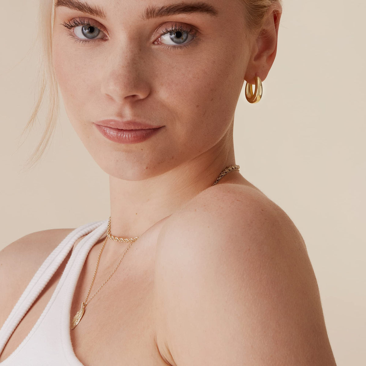 PAVOI 14K Gold Plated 925 Sterling Silver Small Chunky Hoops Earrings - Thick Lightweight Hoop for Women (Rose Gold)