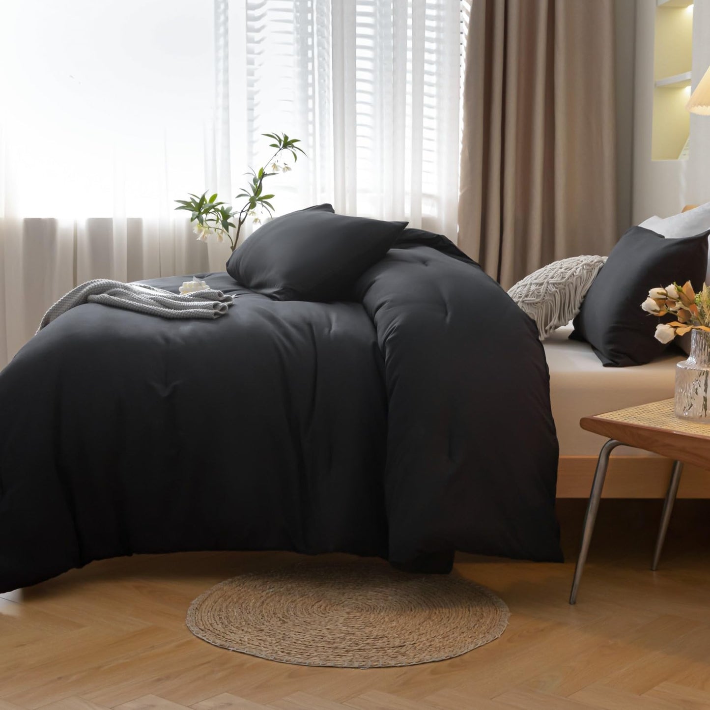 ROSGONIA Black Twin Comforter Set for Girls and Boys, 1 Boho Black Comforter and 1 Pillowcase, Soft and Warm Microfiber Material, Neutral Bohemian Style, Ideal for Dorm Rooms