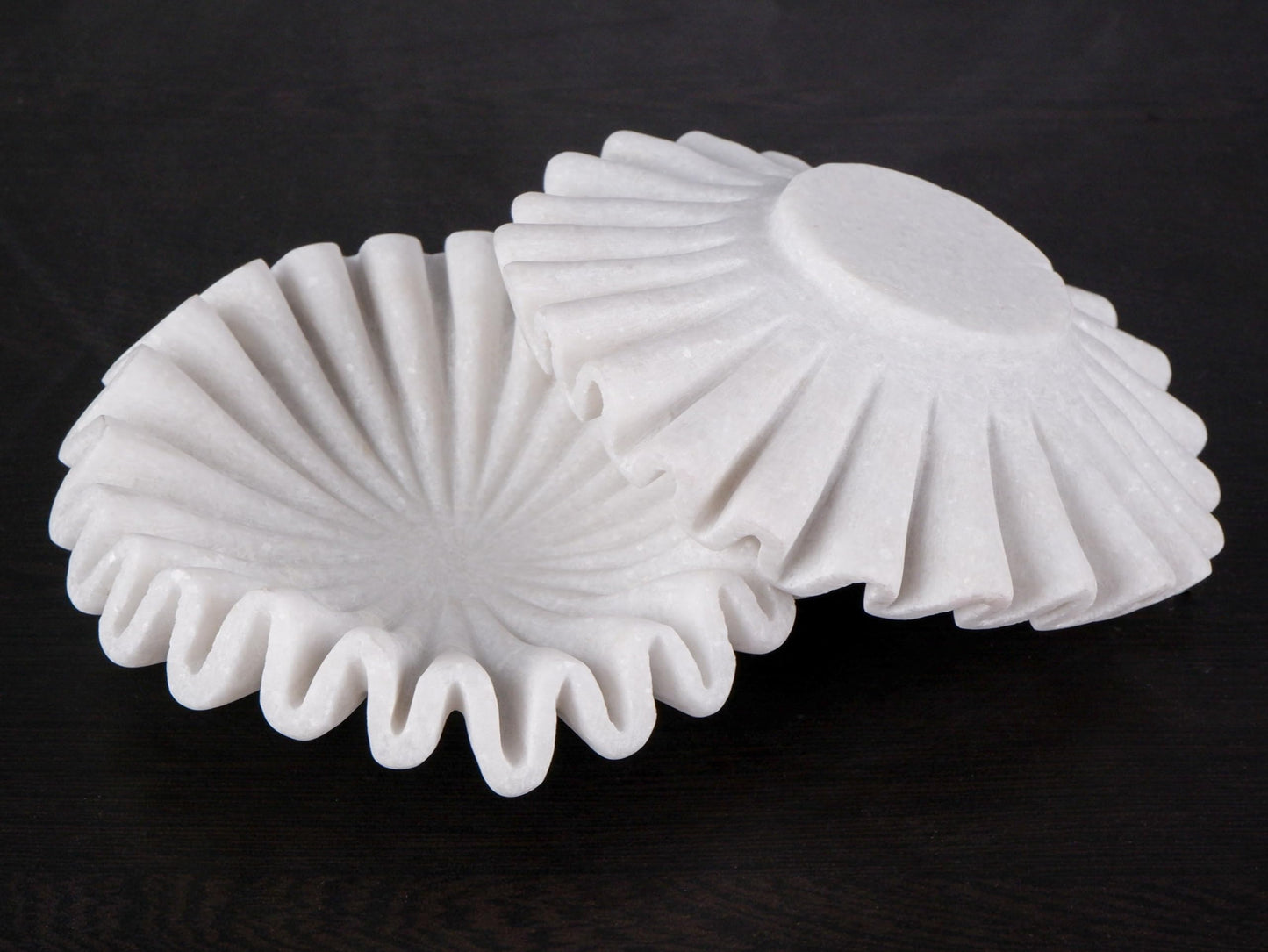LE HOME DECOR Handmade Marble Scalloped Bowl - 7 inches/Decorative Ruffle Home Decor Bowl/Natural Stone Ruffle Dish/Handcrafted White Marble Dish (7 Inches)