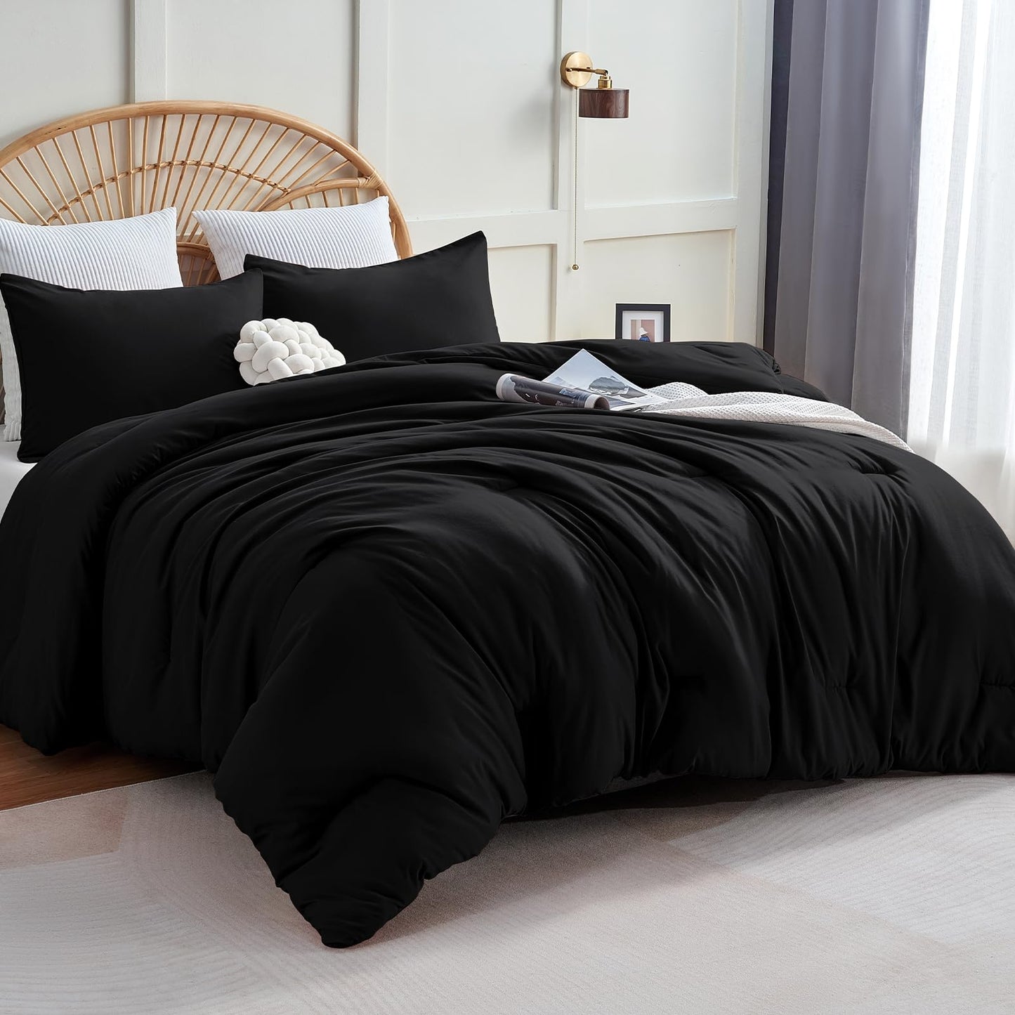 CozyLux Queen Comforter Set Black, 3 Pieces Lightweight Comforters Queen Size Quilted Bedding Sets, All Season Breathable Solid Down Alternative Comforter with 2 Pillowcases, Bed Set Gift for Home