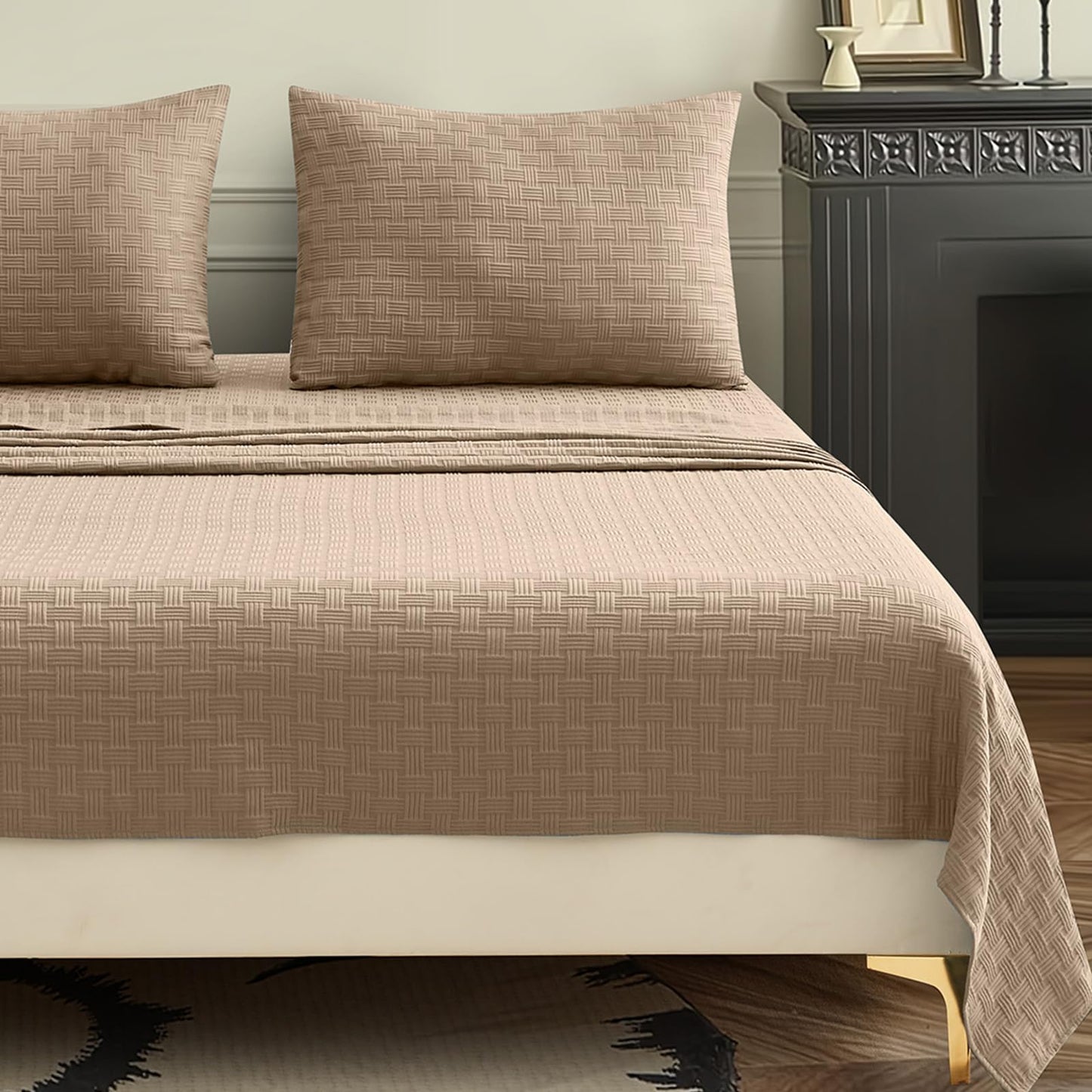 Seavelson Woven Grid Soft King Size Sheet Set - Comfortable & Breathable 4 Piece Bed Sheets with 1 Fitted Sheet,1 Flat Sheet & 2 Pillowcases - Deep Pocket Up to 18 Inches (Camel)