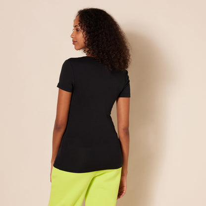 Amazon Essentials Women's Slim-Fit Short-Sleeve V-Neck T-Shirt, Pack of 2, Black, X-Small